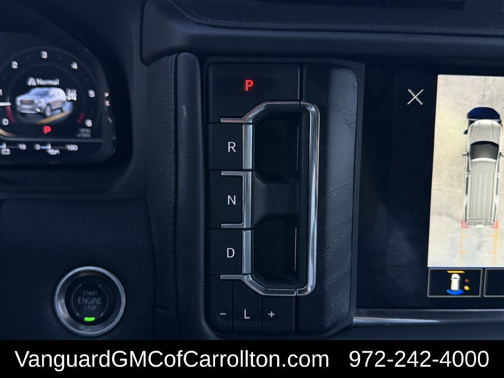 Used 2023 GMC Yukon XL Denali AWD/4WD image 19