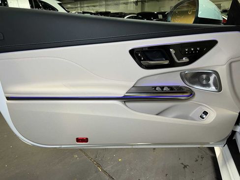 New 2026 Mercedes-Benz CLE 300 4MATIC Cabriolet image 17