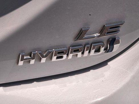 Certified 2023 Toyota Camry LE FWD image 25