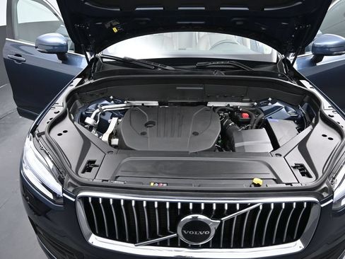 Used 2023 Volvo XC90 B5 Core w/ Protection Package Premier AWD/4WD image 23
