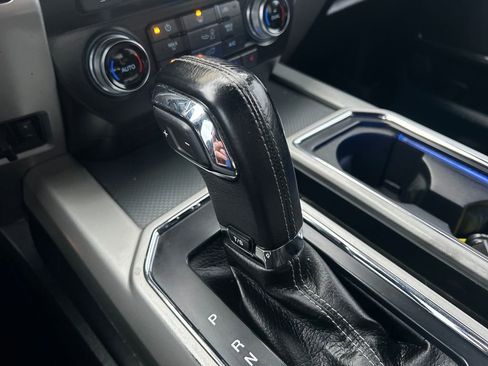 Used 2015 Ford F150 Lariat w/ Equipment Group 502A Luxury image 27