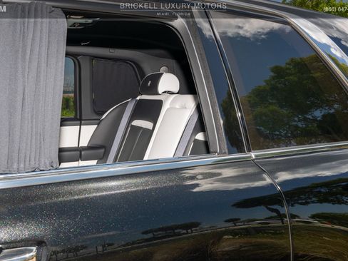 Used 2022 Rolls-Royce Cullinan AWD/4WD image 22