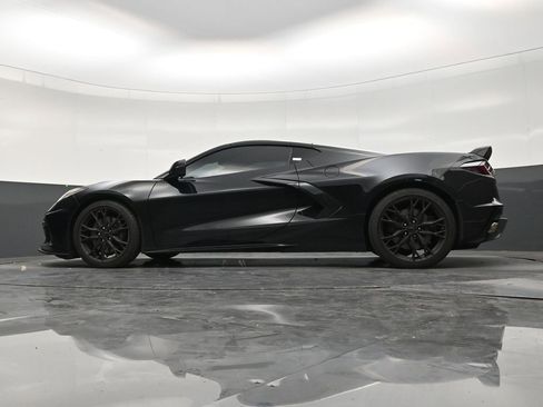Used 2024 Chevrolet Corvette Stingray Coupe w/ Z51 Performance Package RWD image 22