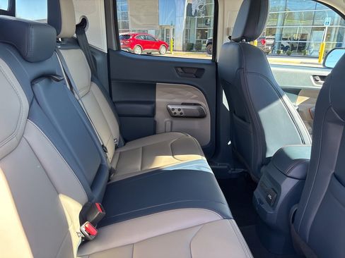 New 2026 Ford Maverick Lariat image 15
