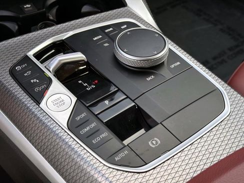 Used 2025 BMW M440i image 25