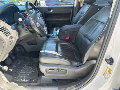 Used 2016 Ford Flex Limited w/ Equipment Group 303A AWD/4WD image 8