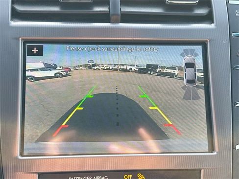 Used 2019 Lincoln MKZ Reserve image 24