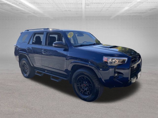 Used 2021 Toyota 4Runner Venture w/ Moonroof Package AWD/4WD image 4