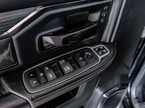 Used 2023 RAM 2500 Limited image 45