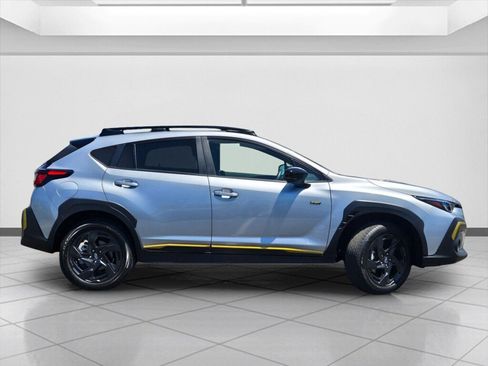 Used 2024 Subaru Crosstrek 2.5i Sport w/ Crosstrek Mirror Package AWD/4WD image 4