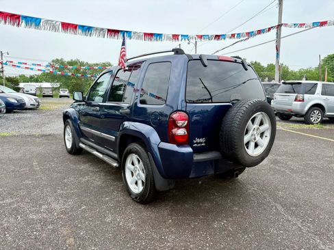 Used 2006 Jeep Liberty Limited AWD/4WD image 3