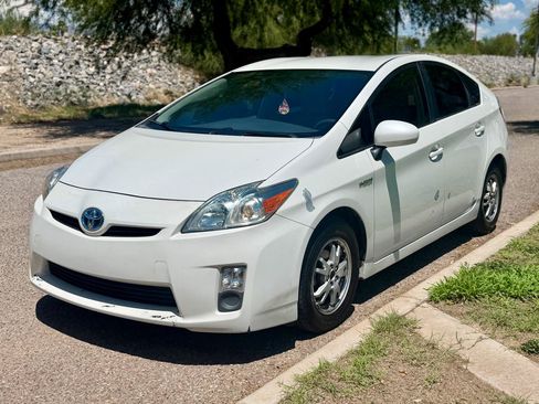 Used 2010 Toyota Prius One FWD image 1