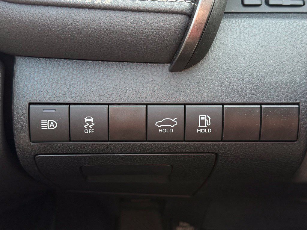 Used 2024 Toyota Camry SE w/ Convenience Package FWD image 26