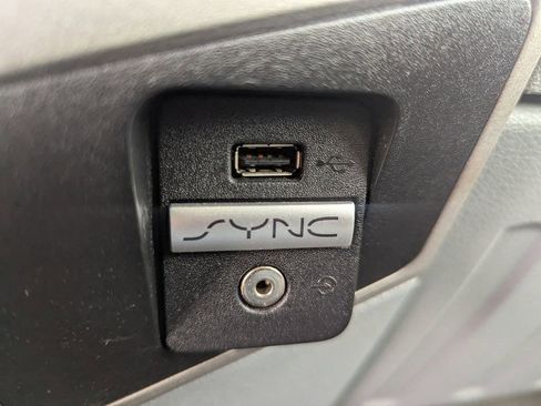 Used 2015 Ford F250 XLT w/ XLT Value Package image 21