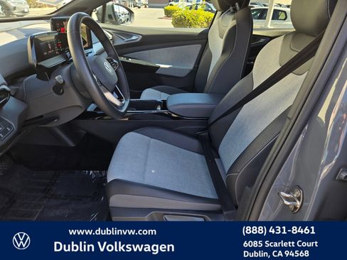 Certified 2023 Volkswagen ID.4 Pro RWD image 16