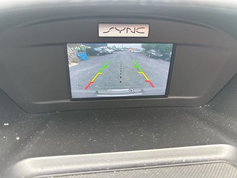 Used 2017 Ford Escape SE AWD/4WD image 21