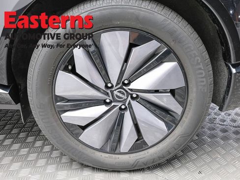 Used 2023 Nissan Ariya FWD image 8