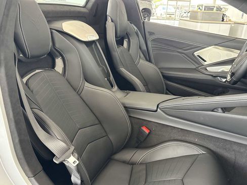 New 2026 Chevrolet Corvette Z06 w/ Z07 Performance Package image 17