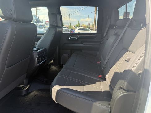 Used 2024 Chevrolet Silverado 3500 High Country w/ High Country Premium Package AWD/4WD image 10