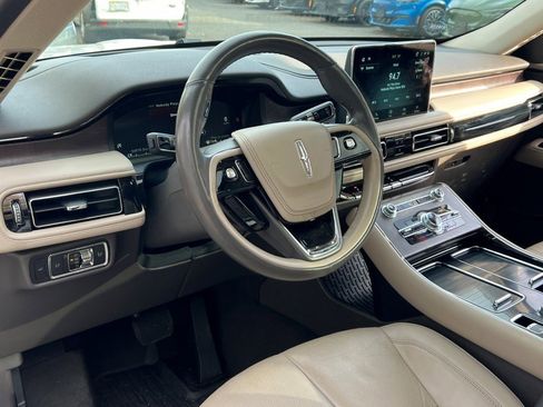 Certified 2022 Lincoln Aviator Reserve w/ Equipment Group 201A image 21