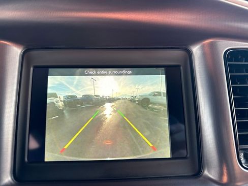 Used 2020 Dodge Charger SXT w/ Blacktop Package image 19