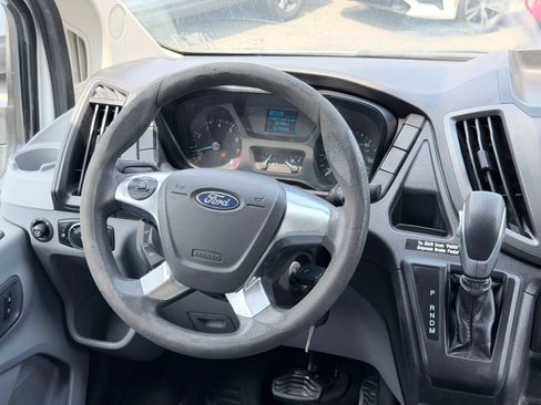 Used 2016 Ford Transit 250 130 Low Roof w/ Exterior Upgrade Package RWD image 24