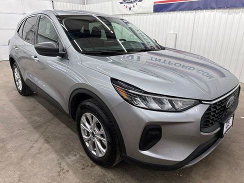 Certified 2024 Ford Escape Active AWD/4WD image 2