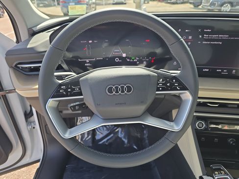New 2025 Audi Q5 Premium image 28