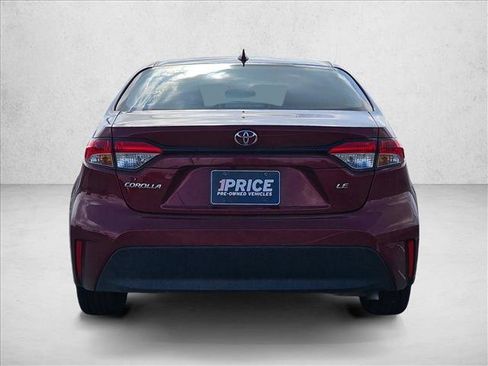 Used 2025 Toyota Corolla LE FWD image 7