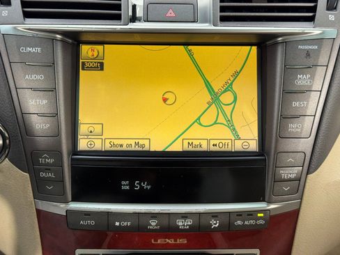 Used 2012 Lexus LS 460 w/ Comfort Pkg image 25