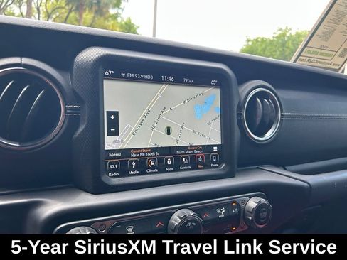 Used 2018 Jeep Wrangler Unlimited Sahara AWD/4WD image 23