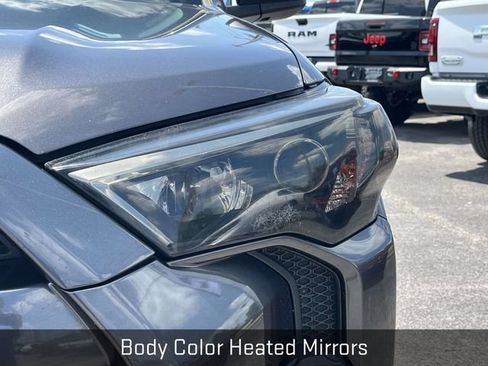 Used 2016 Toyota 4Runner SR5 Premium AWD/4WD image 9