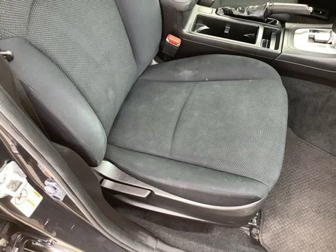 Used 2014 Subaru Impreza 2.0i image 12