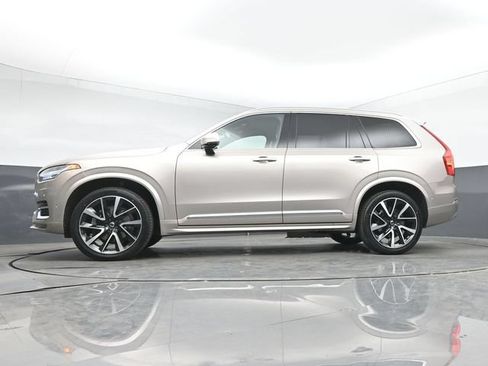 Used 2024 Volvo XC90 B6 Ultimate w/ Protection Package Premier AWD/4WD image 41