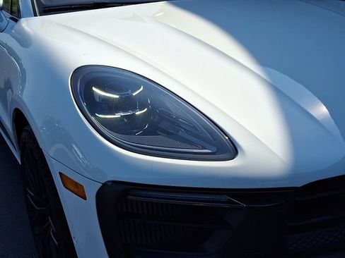 Certified 2025 Porsche Macan GTS AWD/4WD image 11