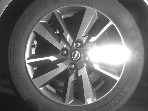 Used 2025 Nissan Versa SV FWD image 14