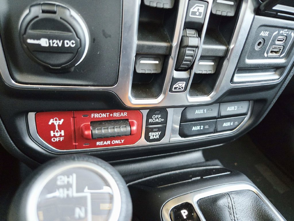 Used 2026 Jeep Wrangler Unlimited Rubicon AWD/4WD image 30