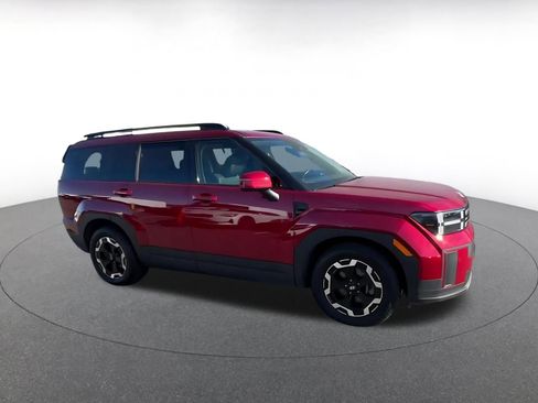 Used 2025 Hyundai Santa Fe SEL image 2