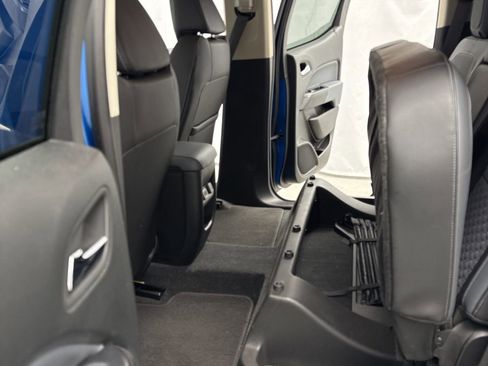 Used 2021 Chevrolet Colorado Z71 image 40