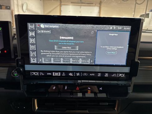 New 2025 GMC Hummer EV 2X image 26