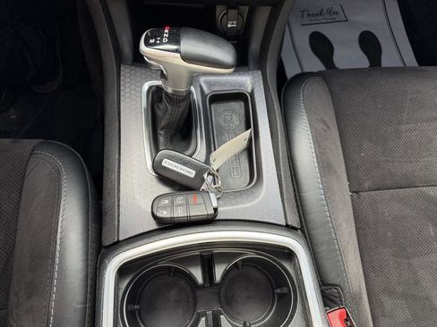 Used 2017 Dodge Charger R/T Scat Pack w/ Beats Audio Group image 13