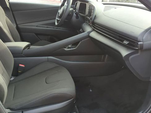 New 2026 Hyundai Elantra SEL Sport Premium image 24