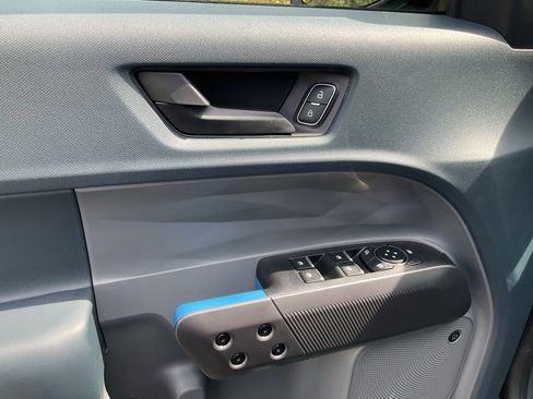 New 2025 Ford Maverick Lobo image 10