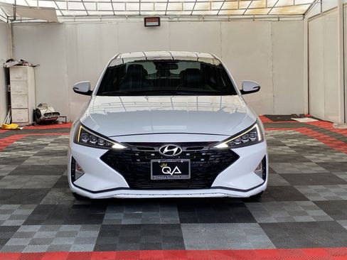 Used 2020 Hyundai Elantra Sport w/ Cargo Package (C1) image 2