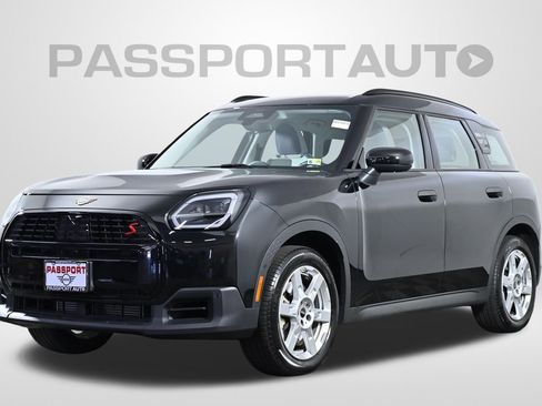Certified 2025 MINI Cooper Countryman S AWD/4WD image 1
