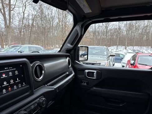 Used 2021 Jeep Wrangler Unlimited Rubicon w/ LED Lighting Group image 19