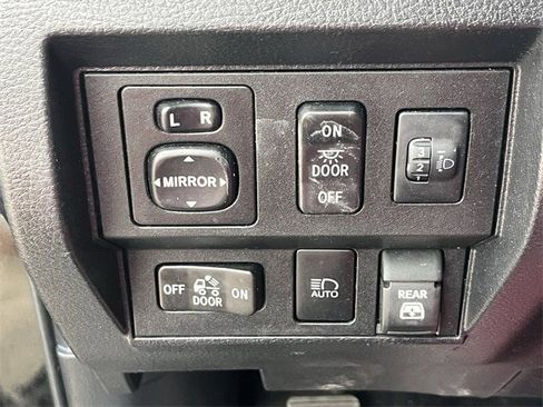 Used 2021 Toyota Tundra SR5 image 25