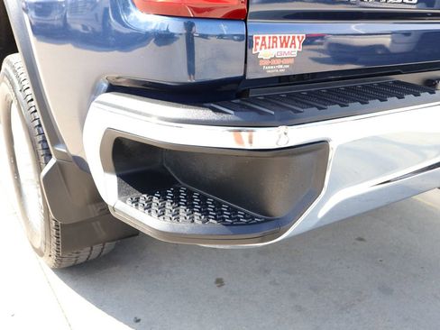 Certified 2022 Chevrolet Silverado 3500 LTZ w/ Gooseneck/5TH Wheel Package AWD/4WD image 31