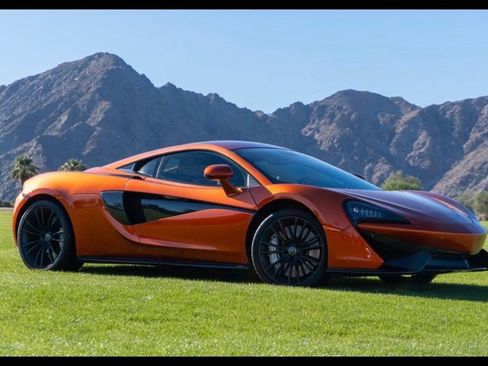 Used 2016 McLaren 570S Coupe RWD image 3