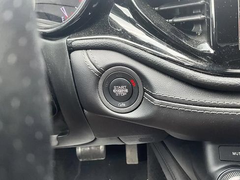 Used 2022 Dodge Durango GT AWD/4WD image 18
